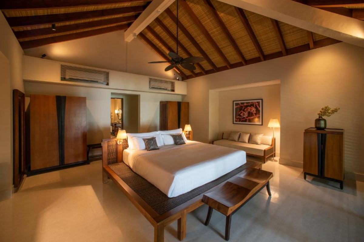 The Residence Maldives at Dhigurah Resort