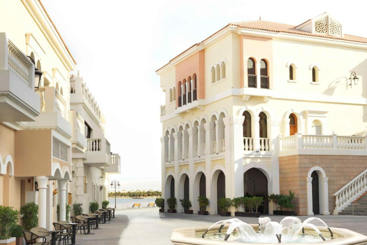 THE RITZ-CARLTON ABU DHABI, GRAND CANAL
