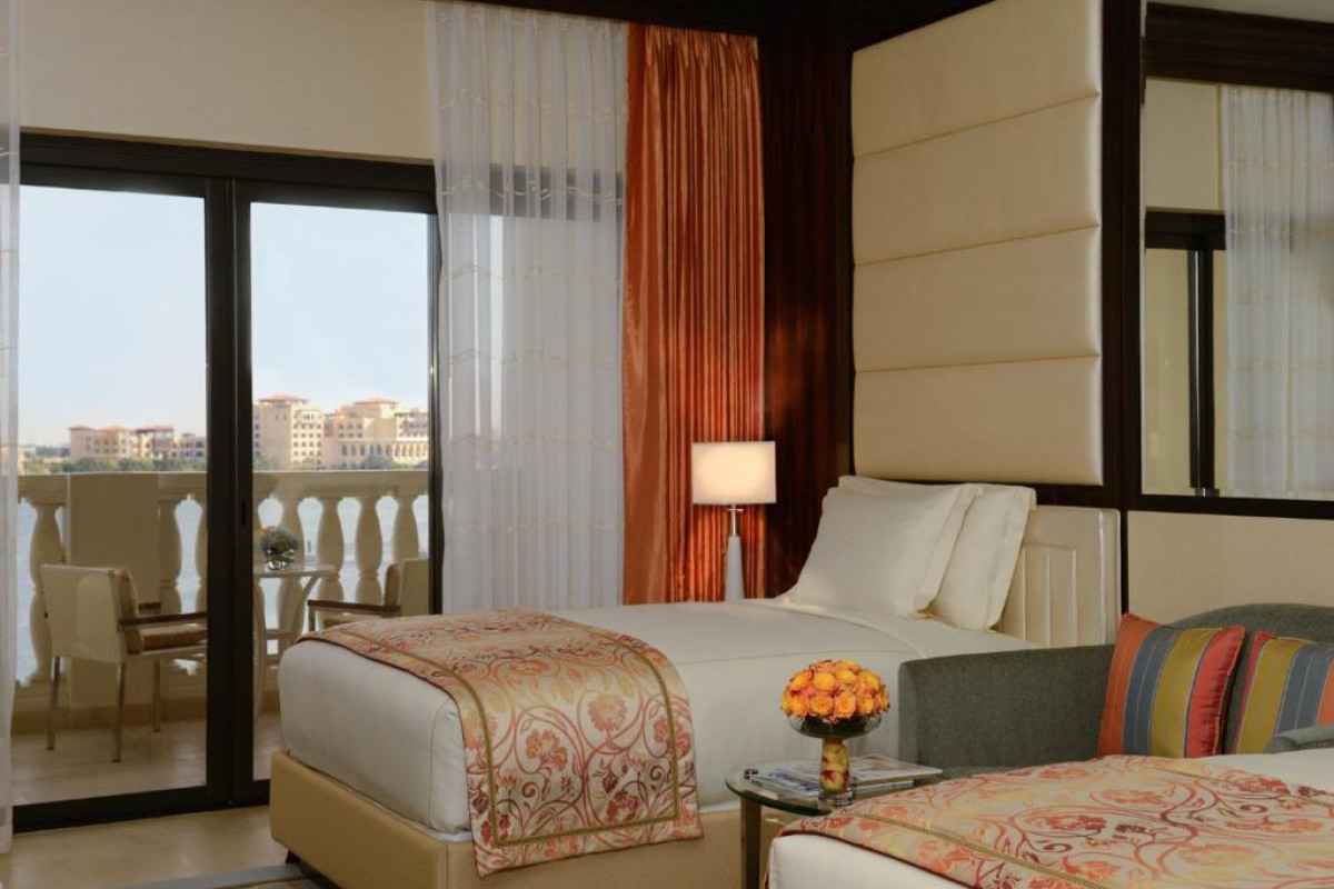 THE RITZ-CARLTON ABU DHABI, GRAND CANAL