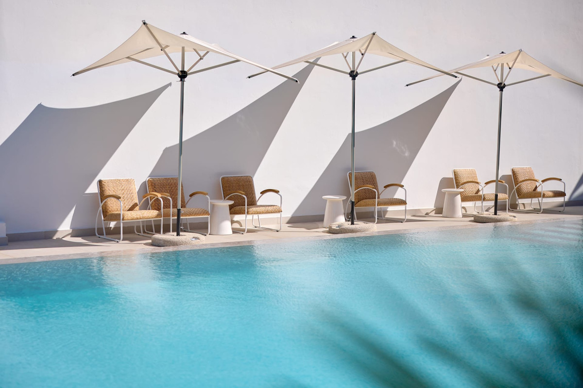 The Roc Club, A Hotel to Live®