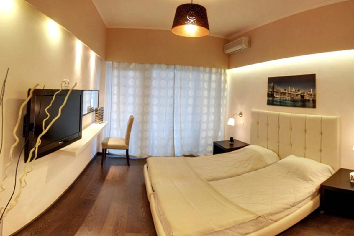 ROYAL GRAND HOTEL