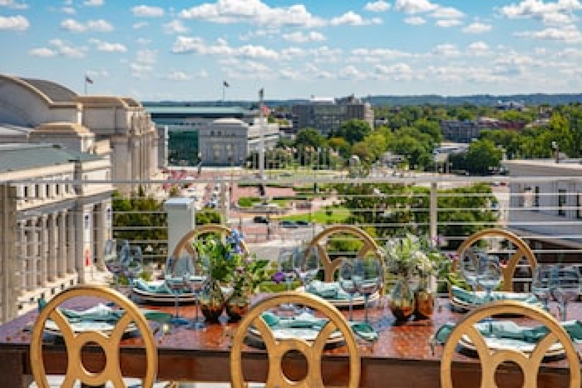 THE ROYAL SONESTA WASHINGTON DC CAPITOL HILL