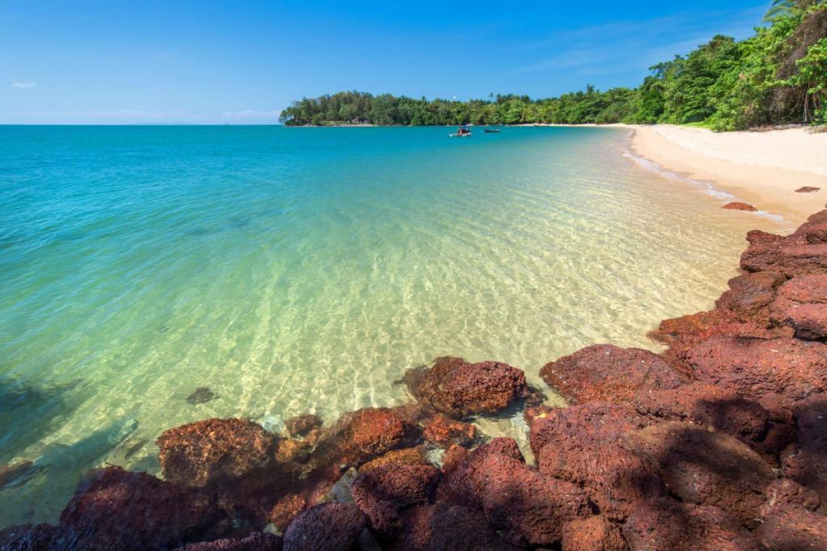 The ShellSea Krabi I Luxury Beach Resort & Pool Villas