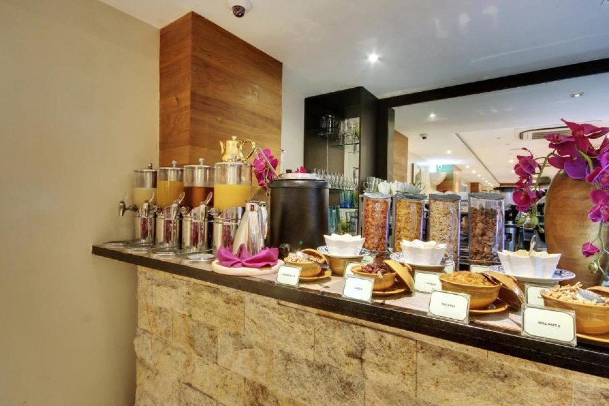 Hotel The Somerset