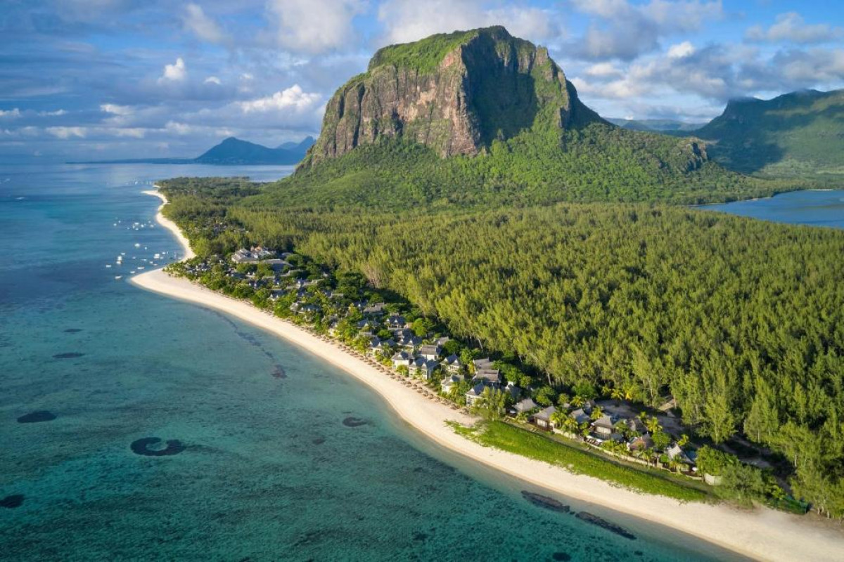 The St. Regis Le Morne Resort