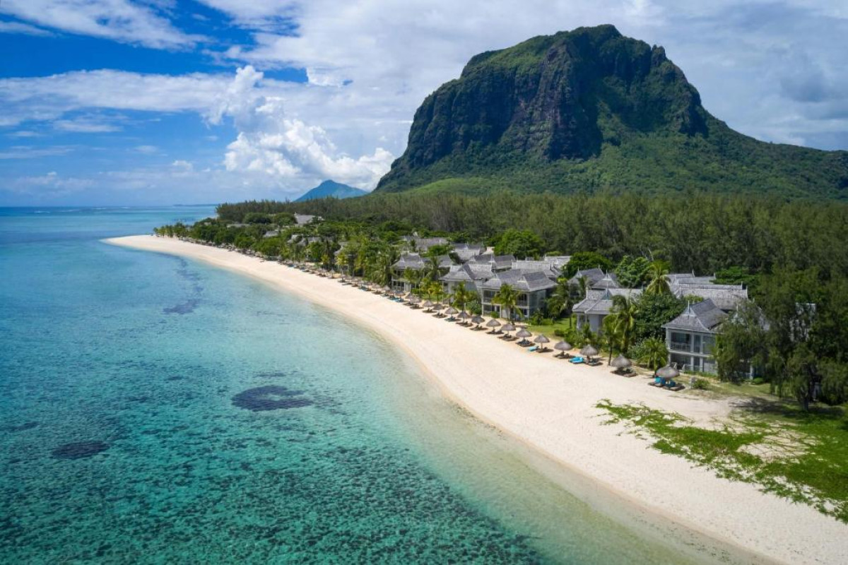 The St. Regis Le Morne Resort