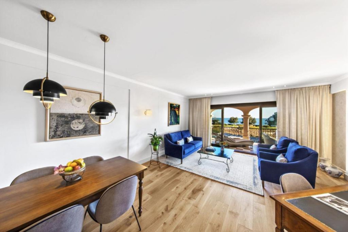 The St. Regis Mardavall Mallorca Resort