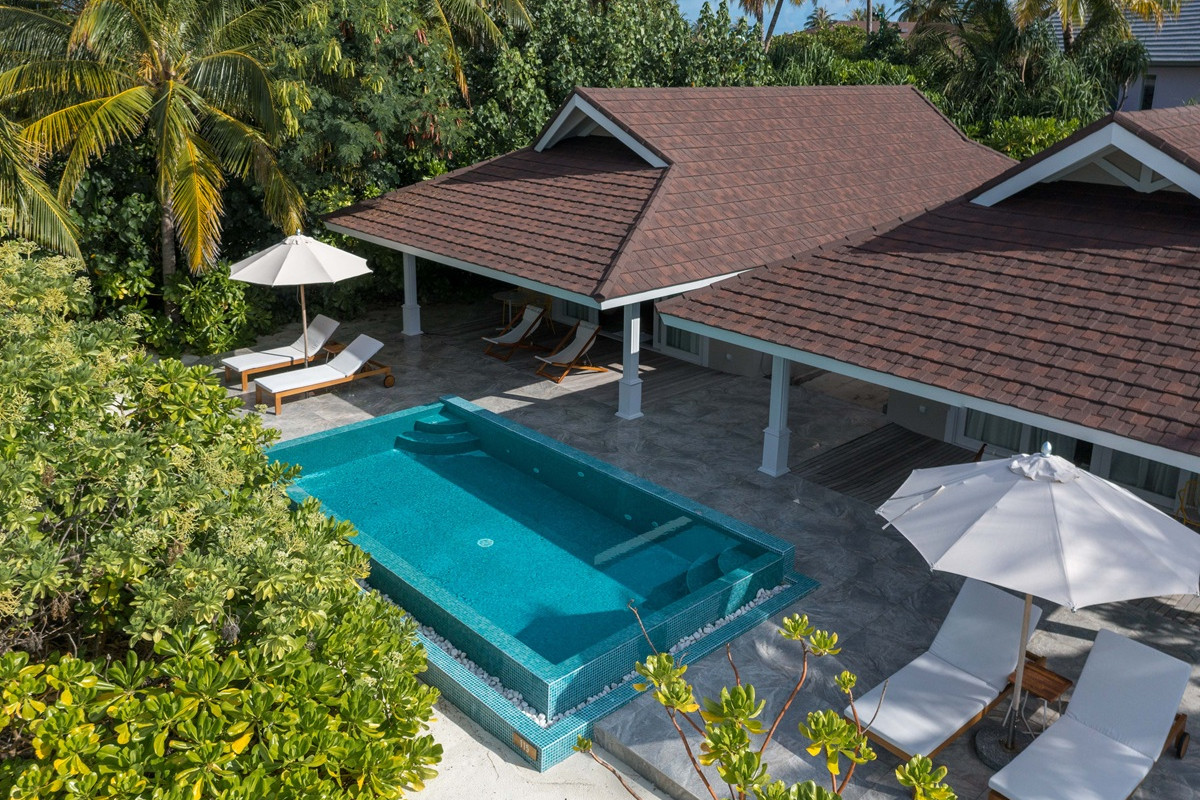 The Standard Huruvalhi Resort Maldives