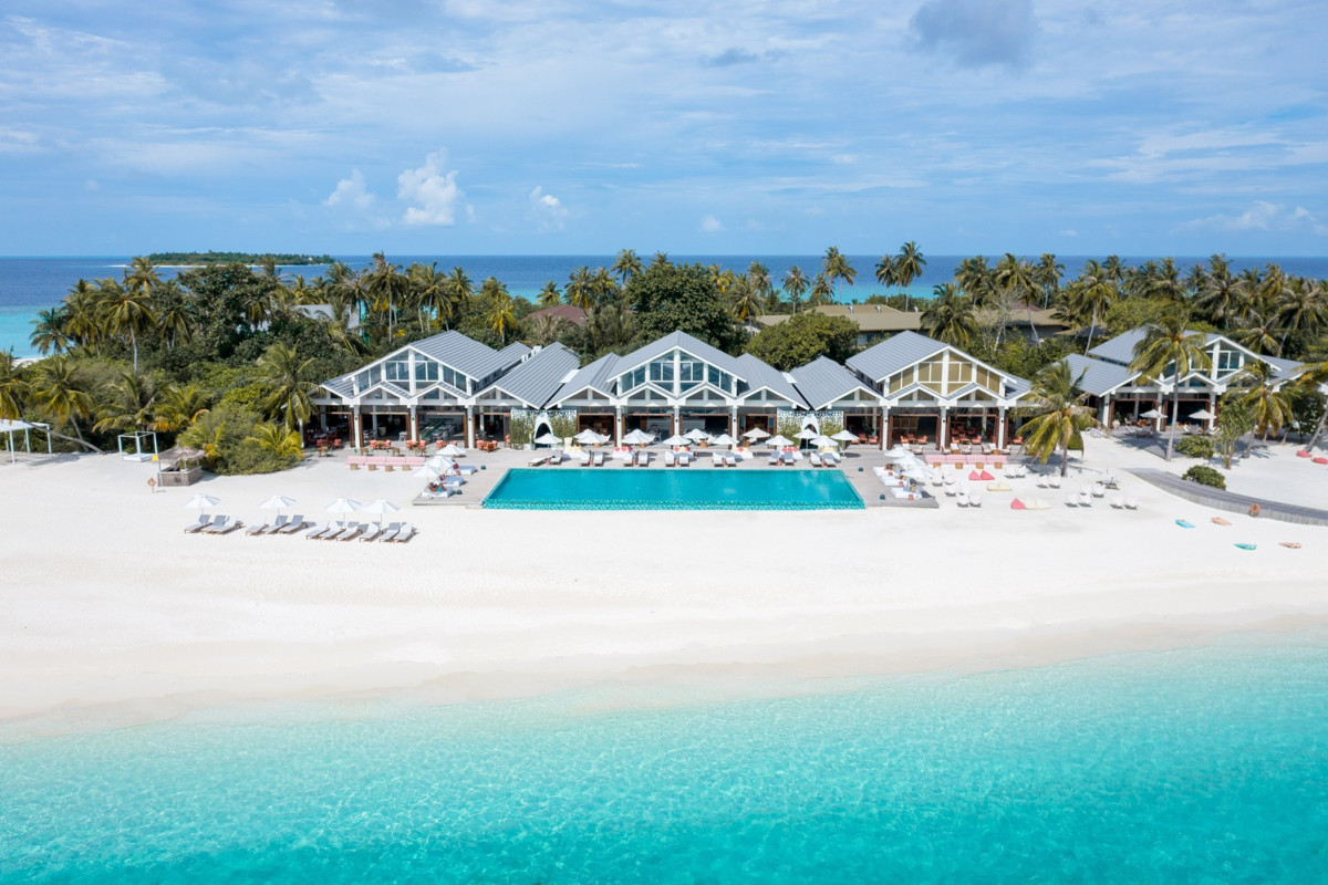 The Standard Huruvalhi Resort Maldives