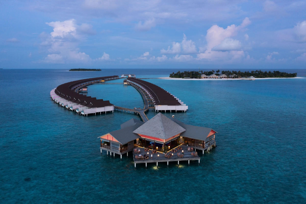 The Standard Huruvalhi Resort Maldives