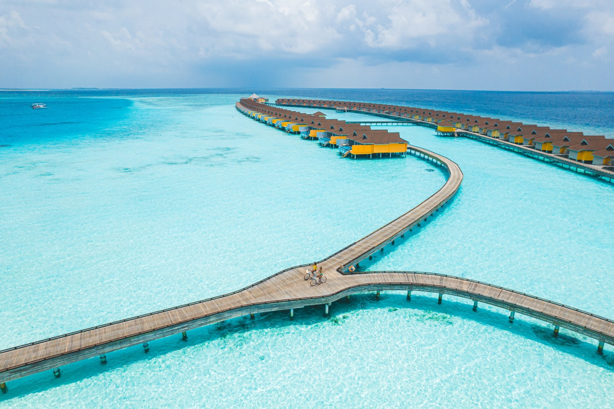 The Standard Huruvalhi Resort Maldives