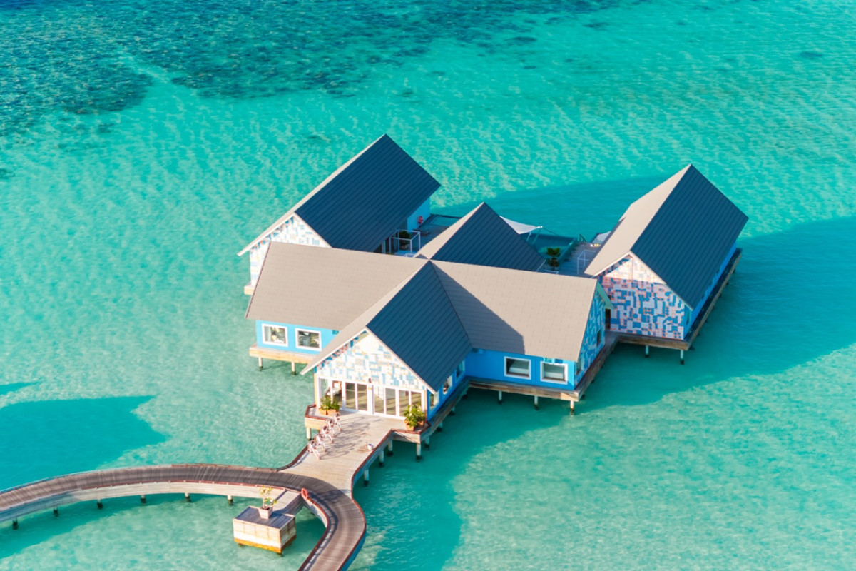 The Standard Huruvalhi Resort Maldives