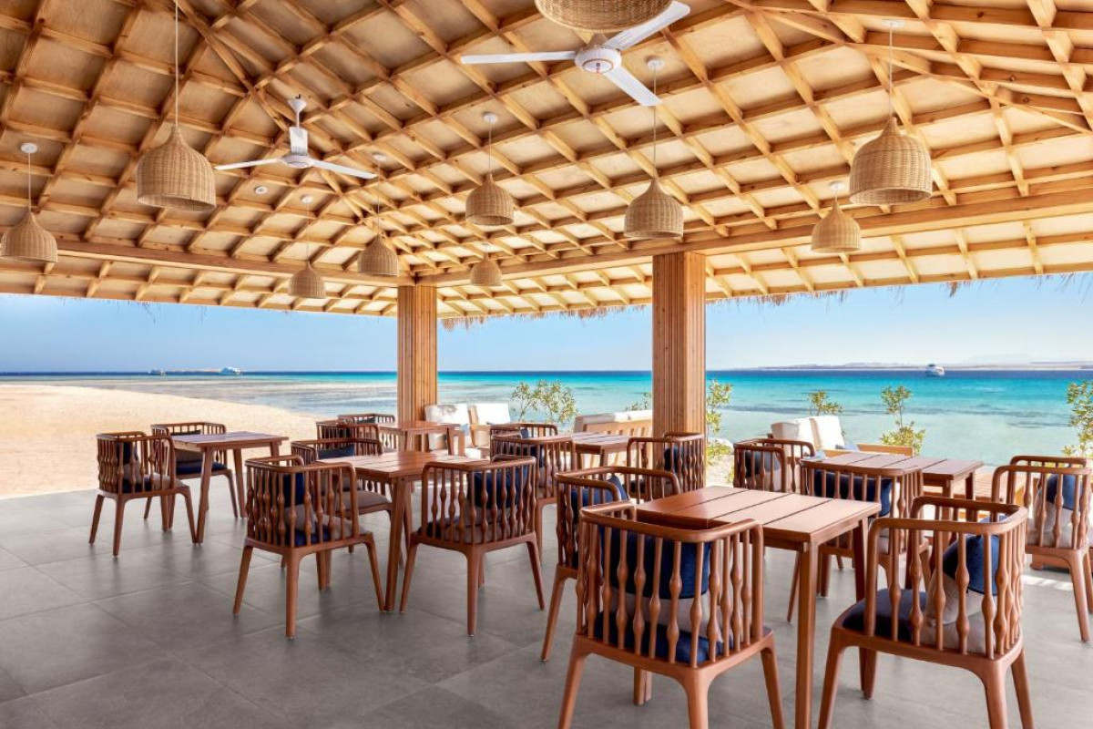 The V Luxury Sahl Hasheesh Resort