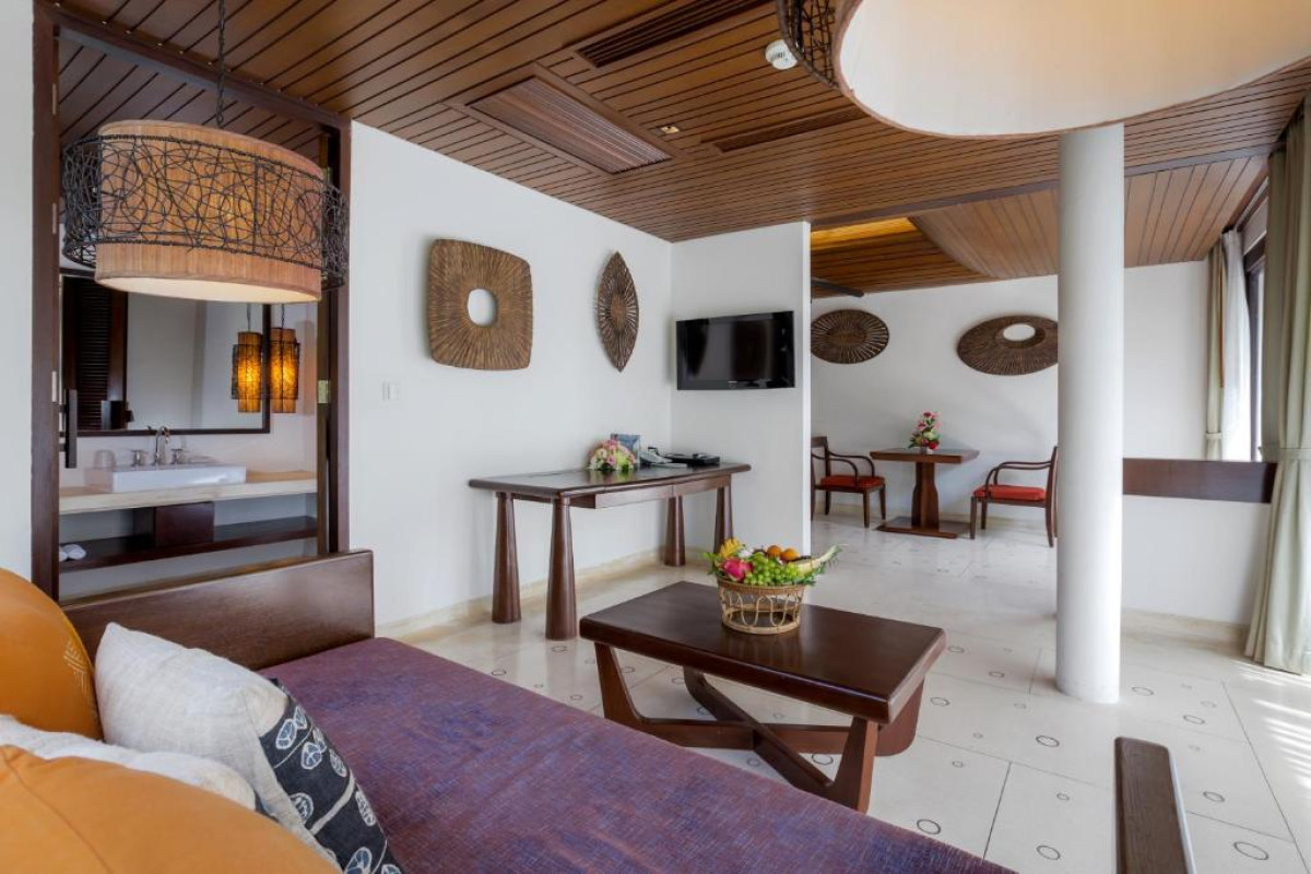 THE VIJITT RESORT PHUKET
