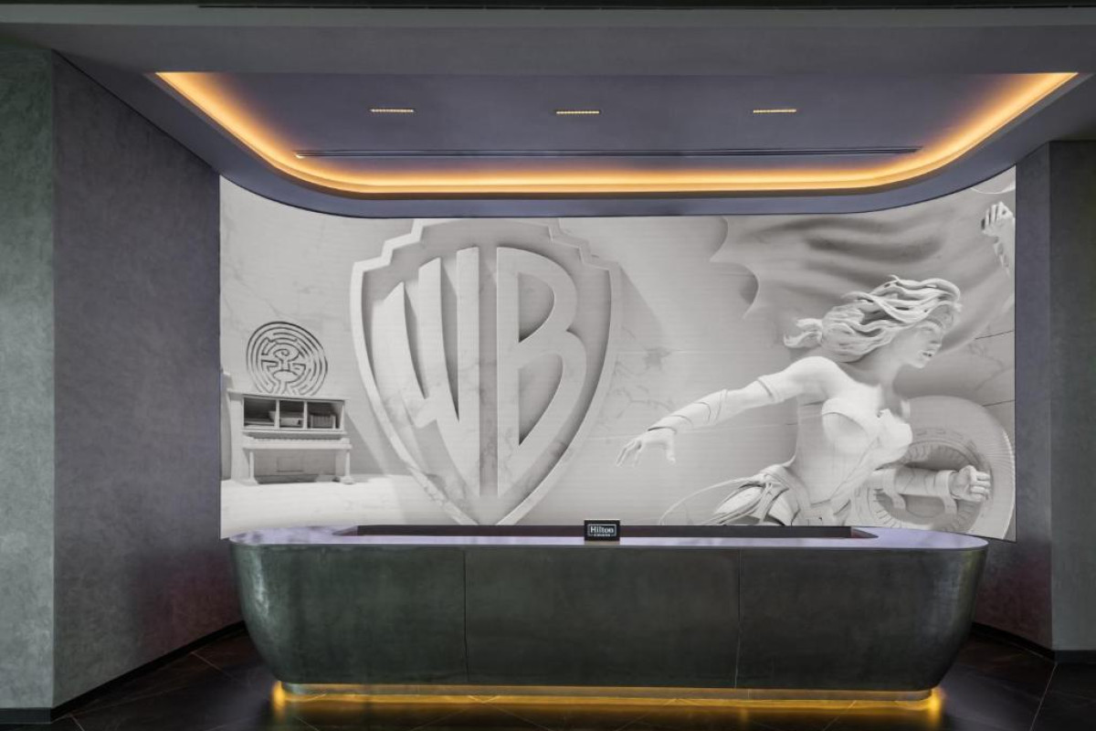THE WB ABU DHABI, CURIO COLLECTION BY HILTON