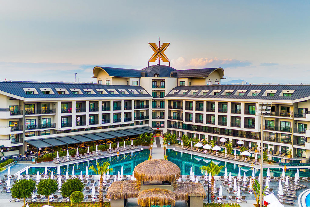 The X Belek