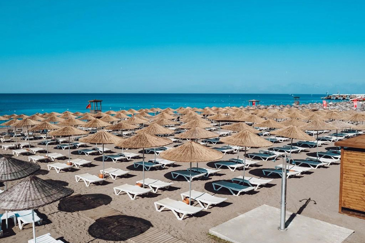 The X Belek