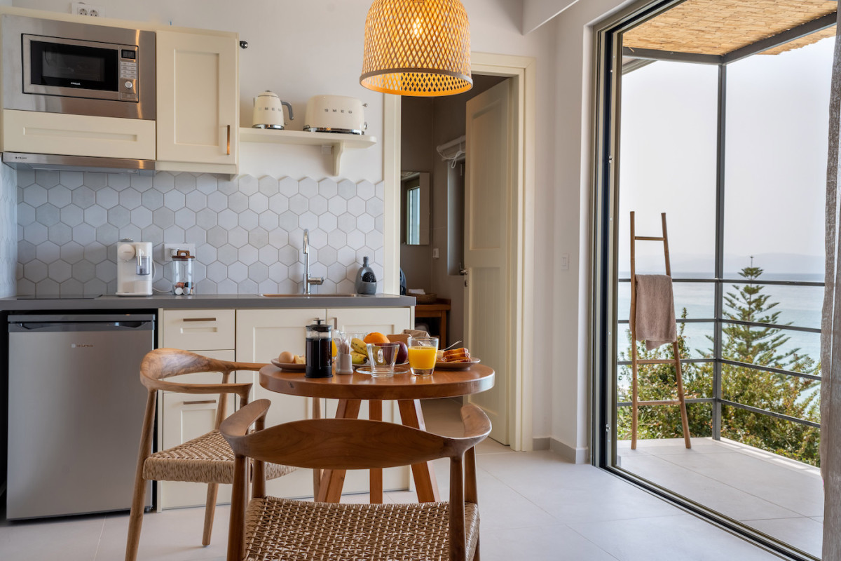 Thea Luxury Suites