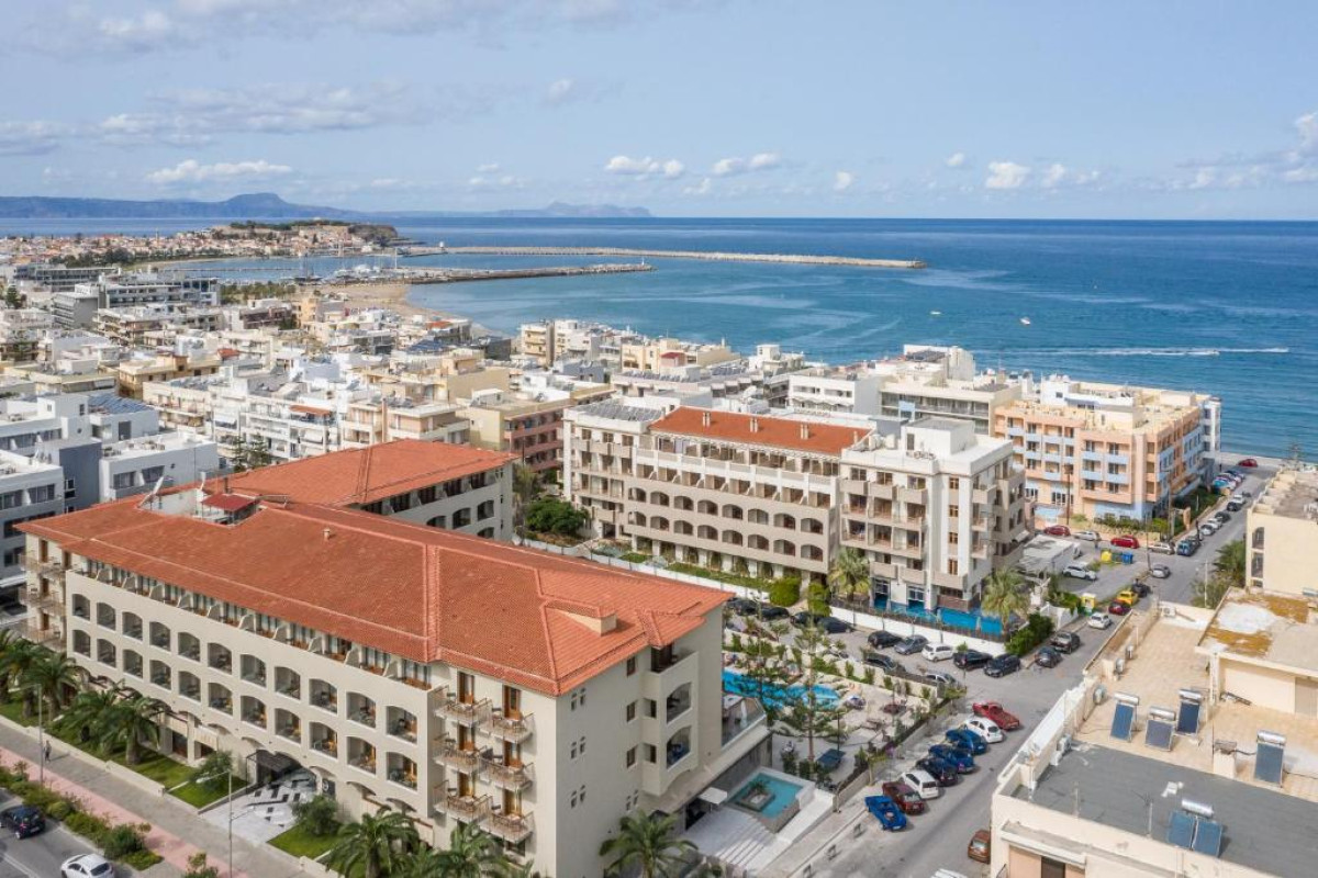 THEARTEMIS PALACE - RETHYMNO TOWN