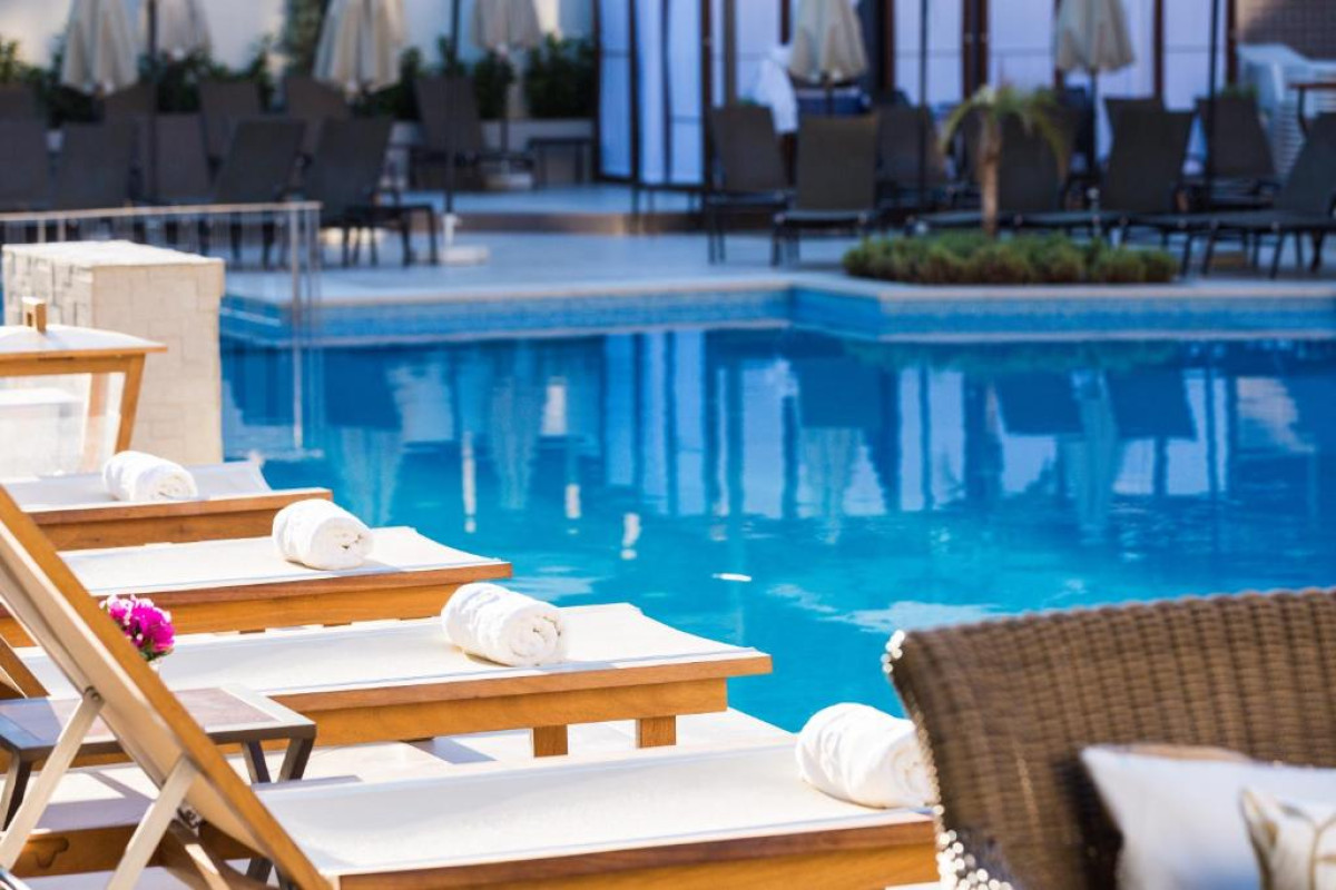 THEARTEMIS PALACE - RETHYMNO TOWN