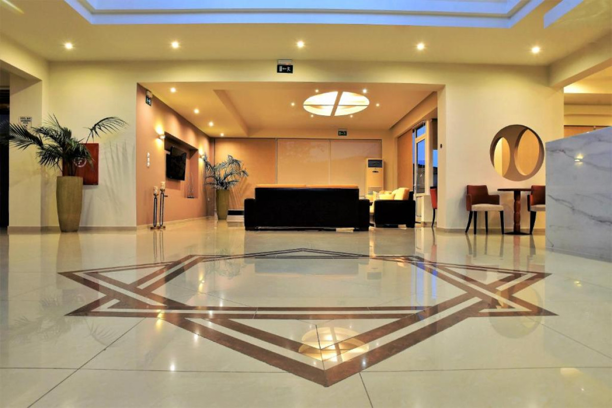 Theo Hotel