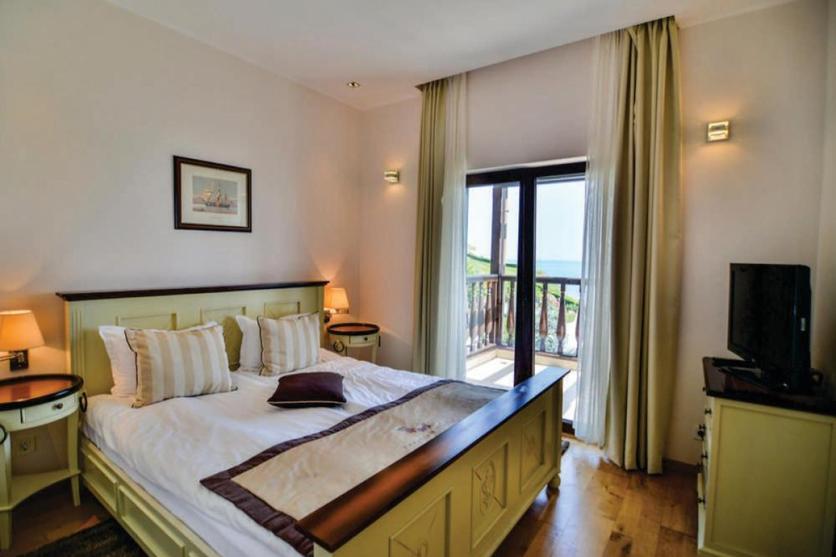 Thracian Cliffs Golf & Beach Resort
