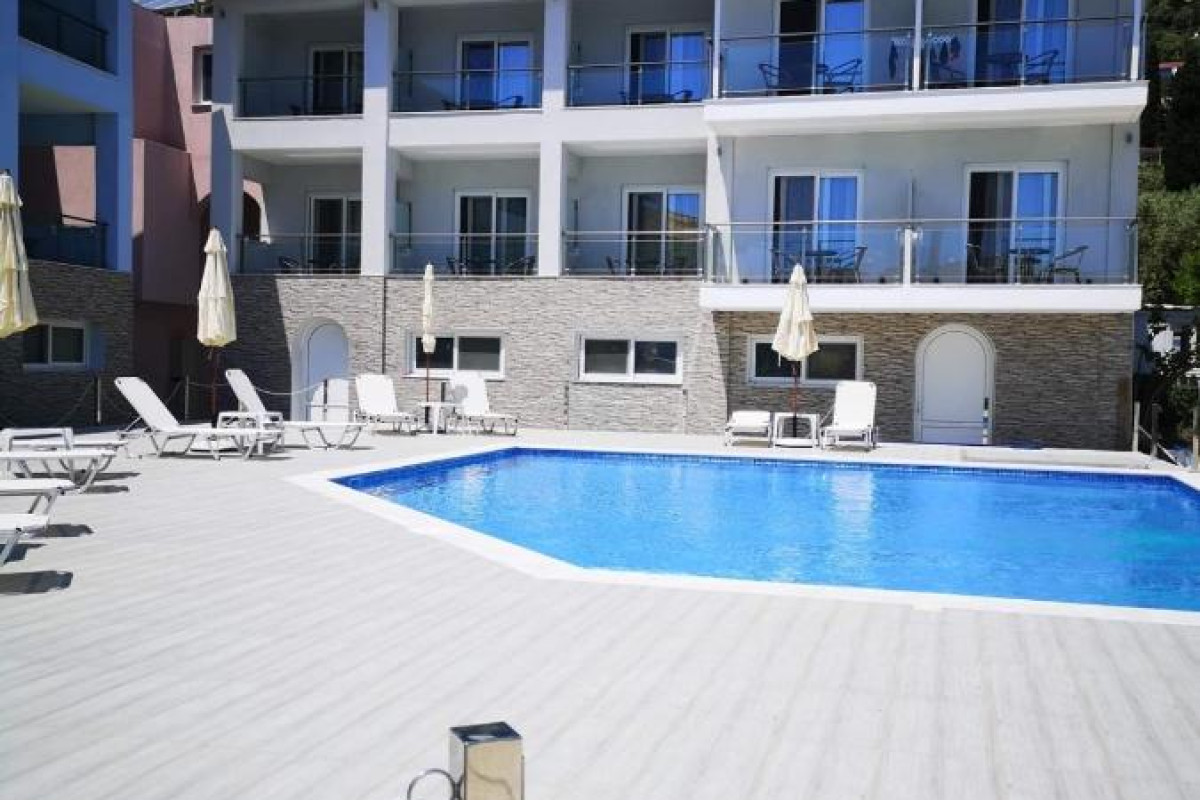Three Island View Hotel (ex. Scorpios View) (Nidri)