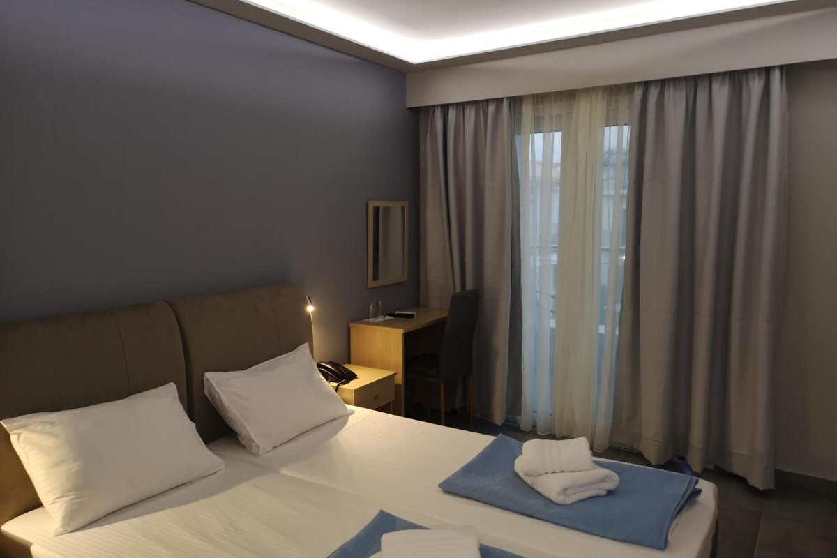 Three Island View Hotel (ex. Scorpios View) (Nidri)