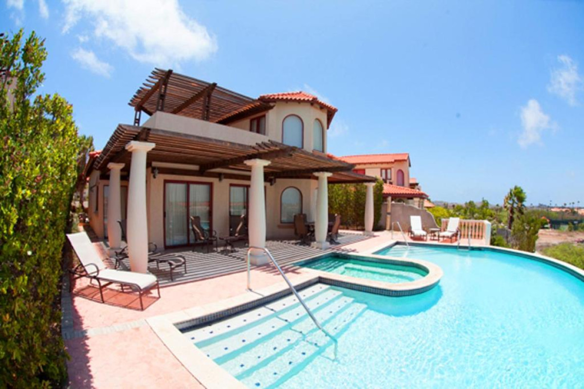 Tierra del Sol Resort & Golf