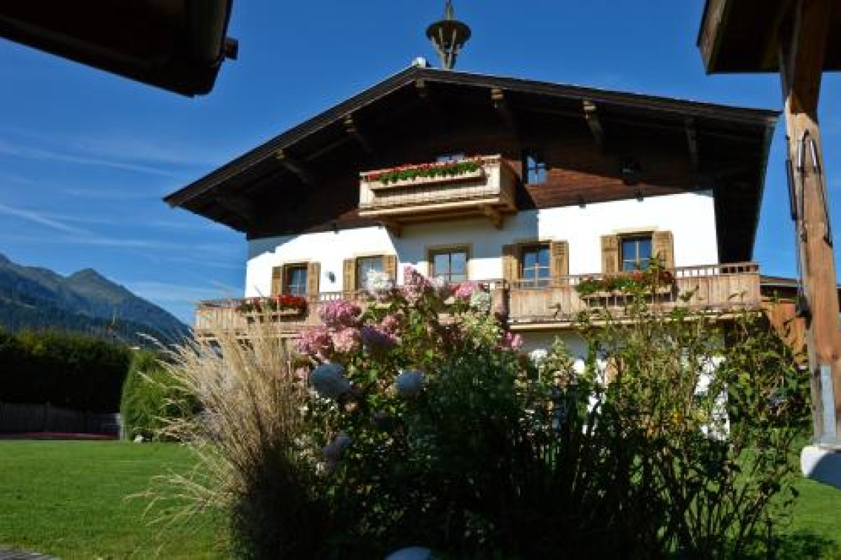 TIERWARTHOF
