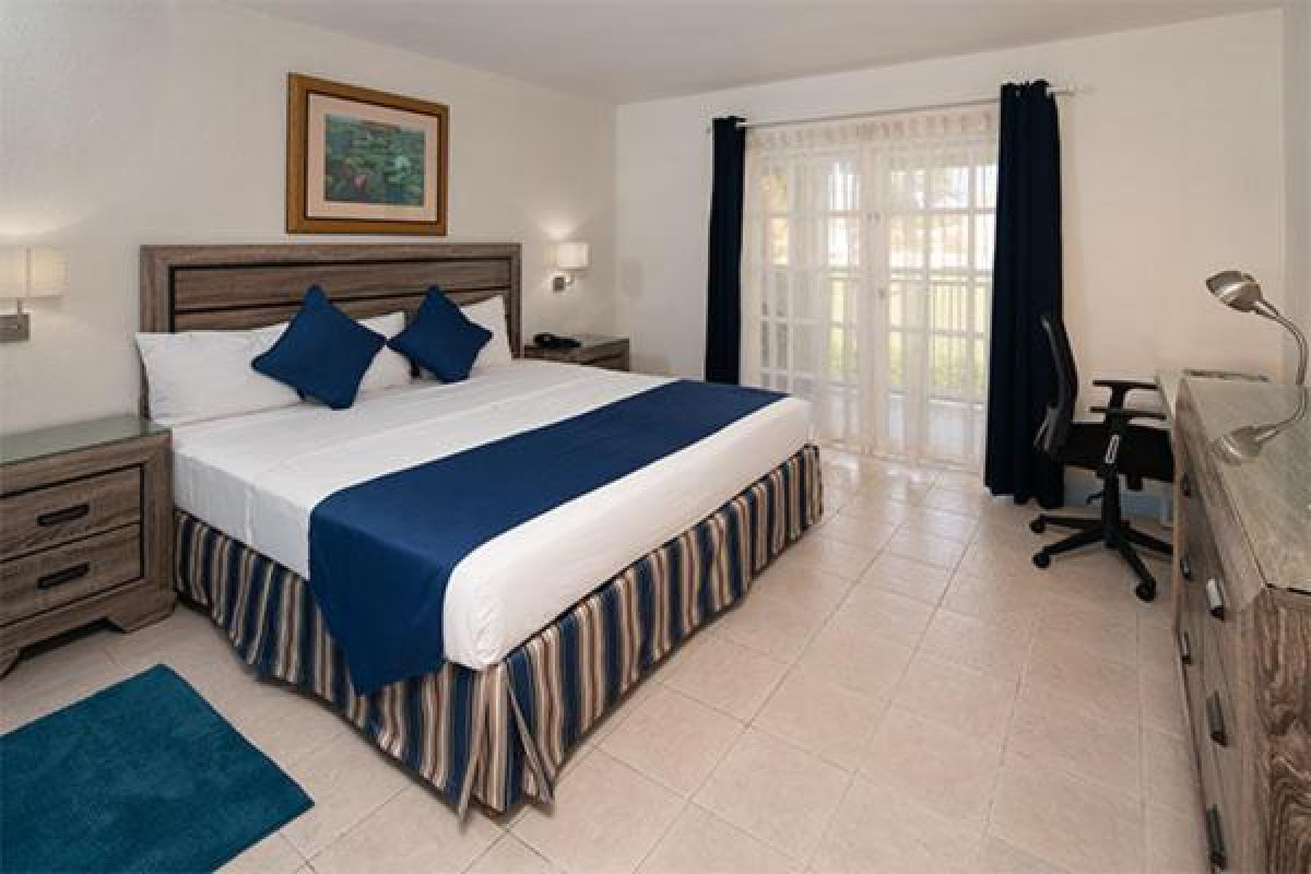 Time Out Hotel