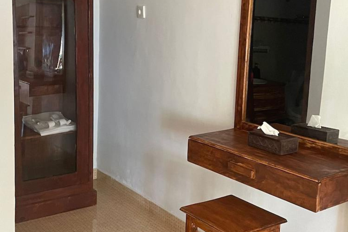 Tinggian Hill Retreat