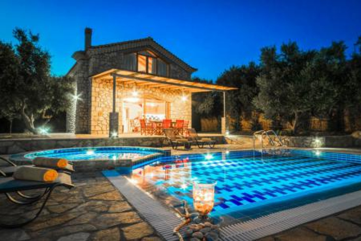 Tireda Villa