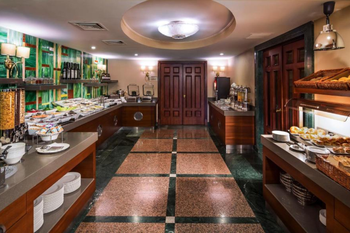 TITANIC COMFORT HOTEL SISLI