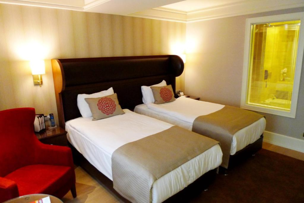 TITANIC COMFORT HOTEL SISLI