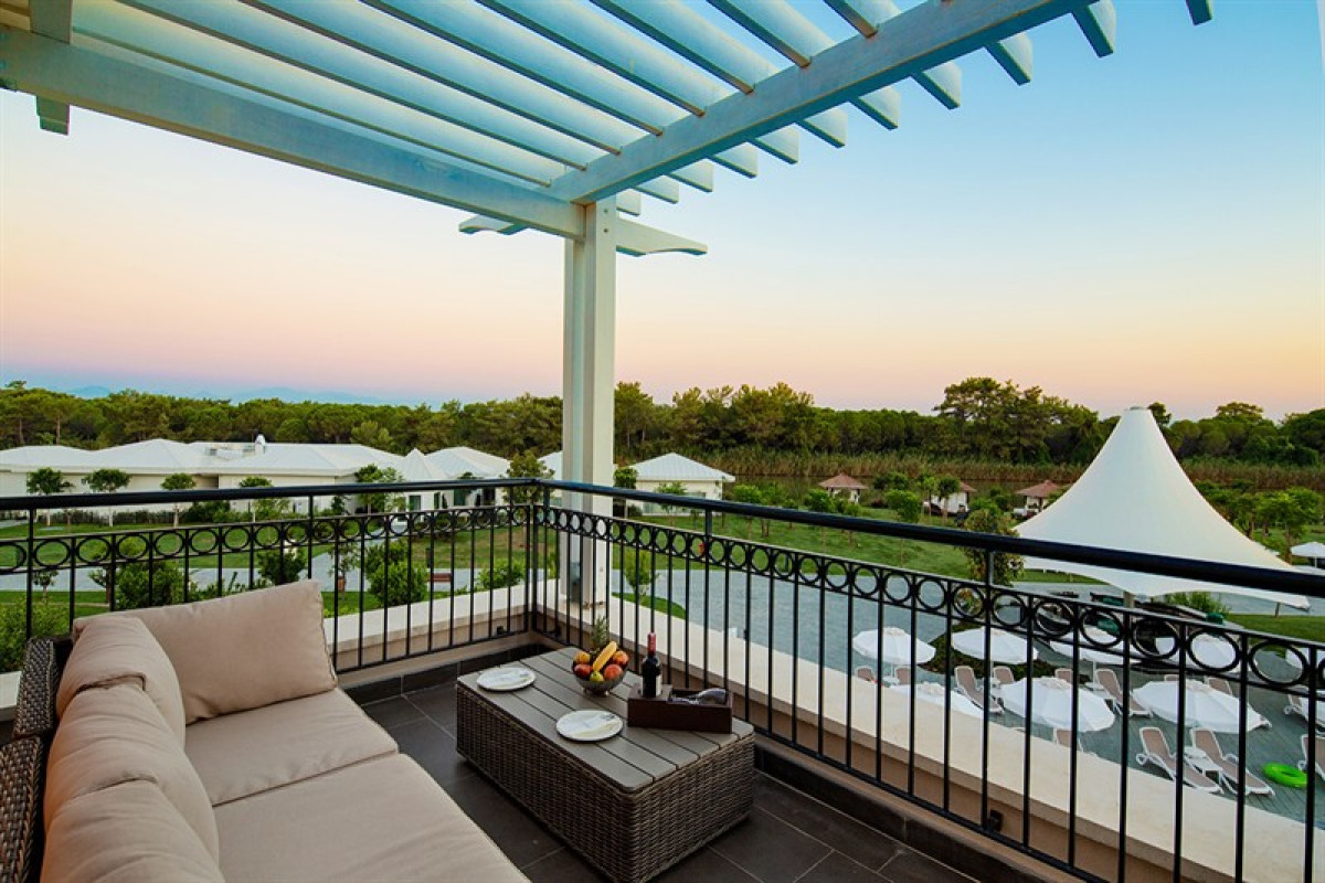TITANIC DELUXE GOLF BELEK