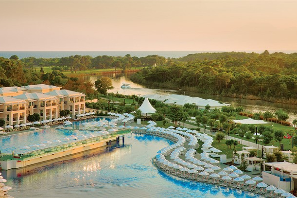 TITANIC DELUXE GOLF BELEK