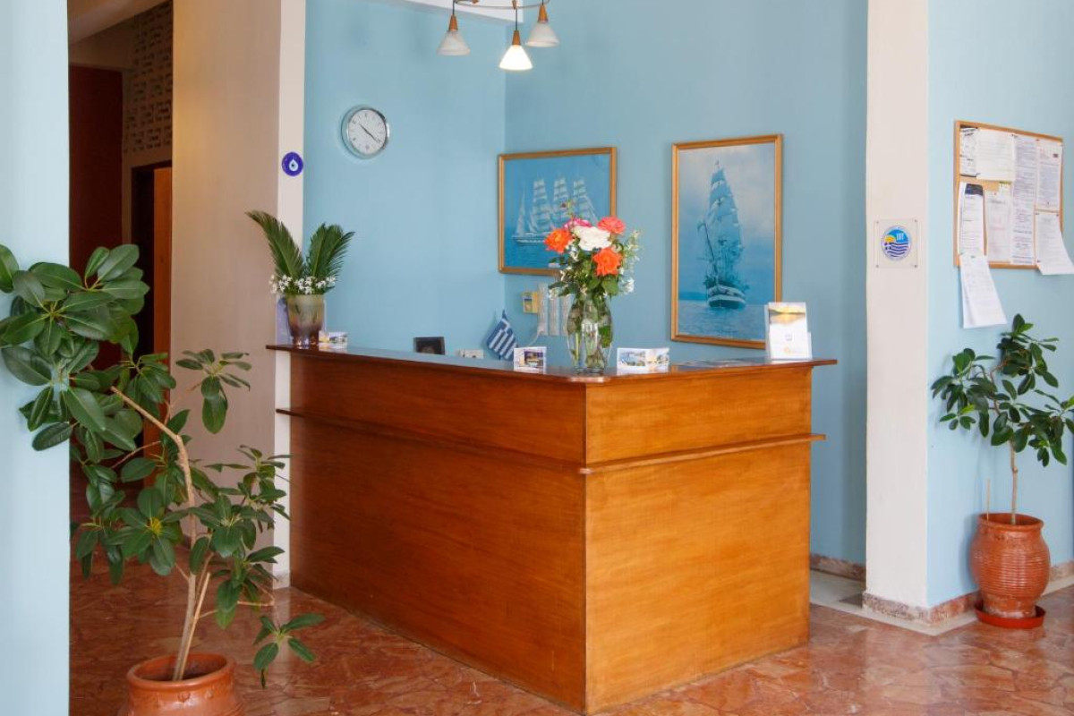 Tolon Beach Hotel (Tolo)