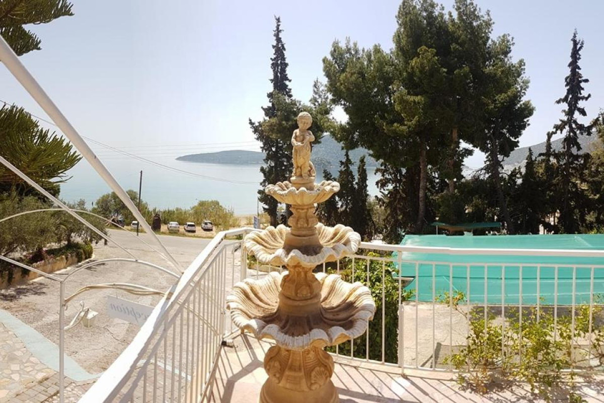 Tolon Beach Hotel (Tolo)
