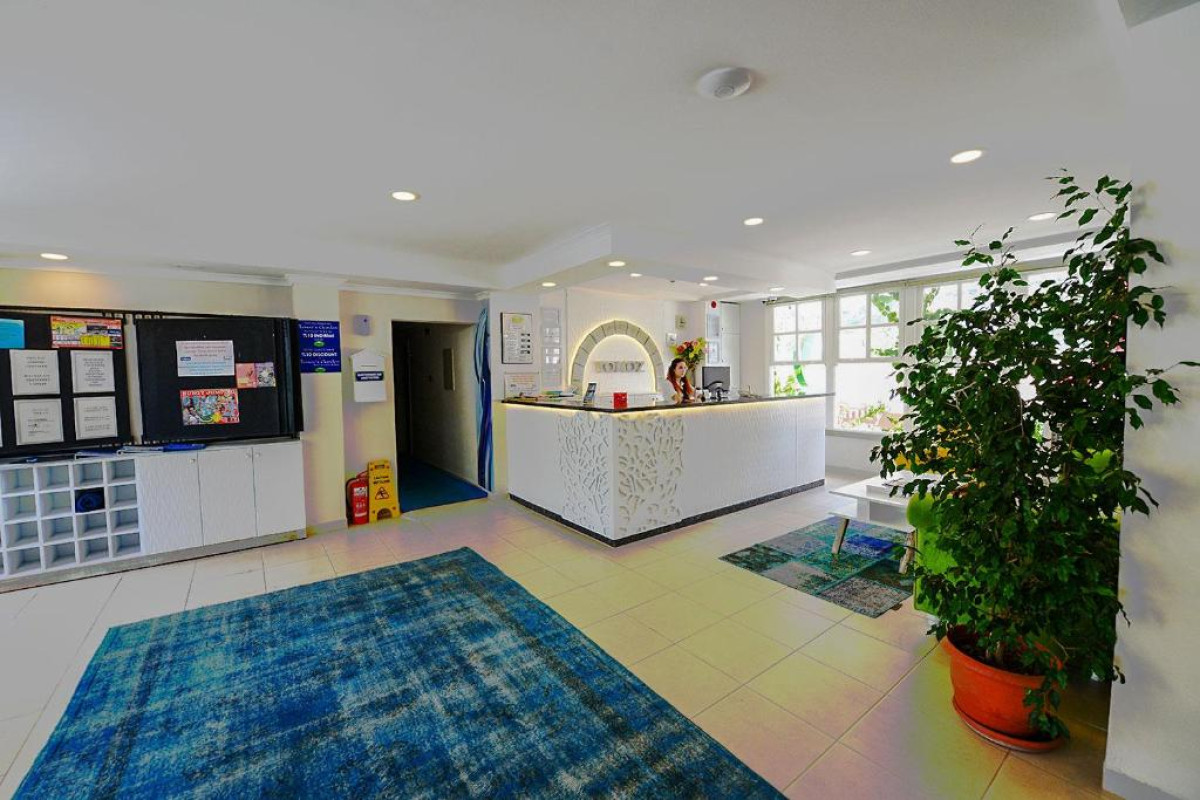 Tonoz Beach Hotel