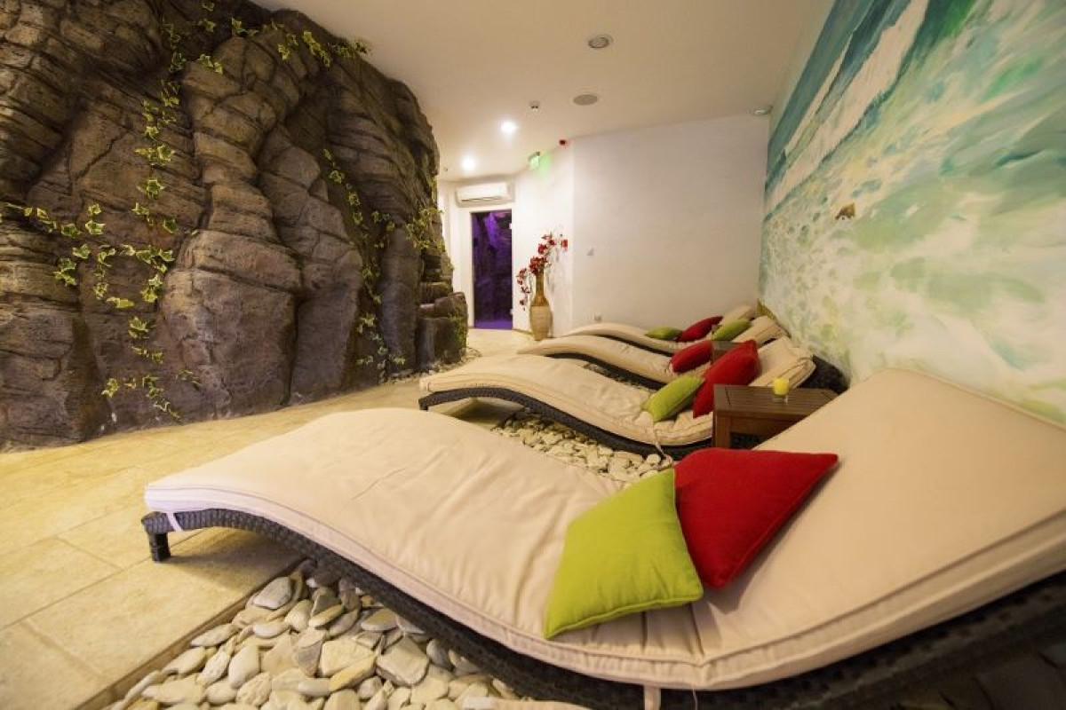 TOPOLA SKIES RESORT & AQUAPARK