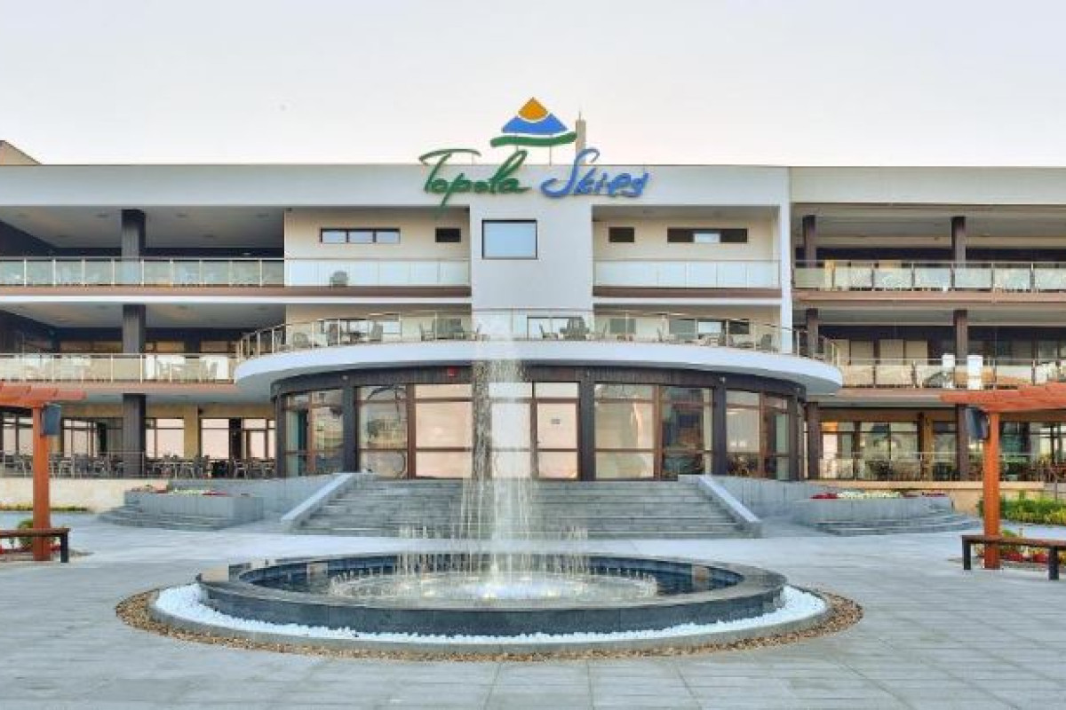TOPOLA SKIES RESORT & AQUAPARK