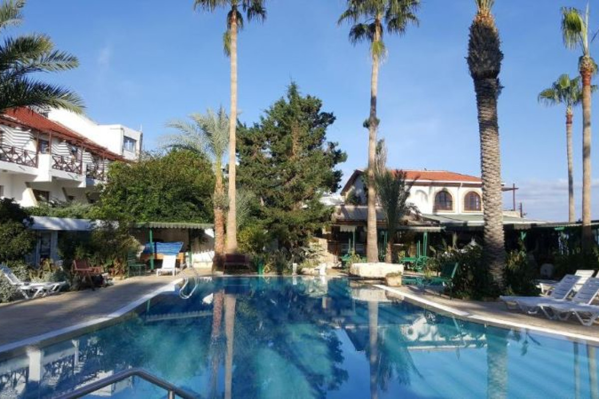 TOPSET HOTEL