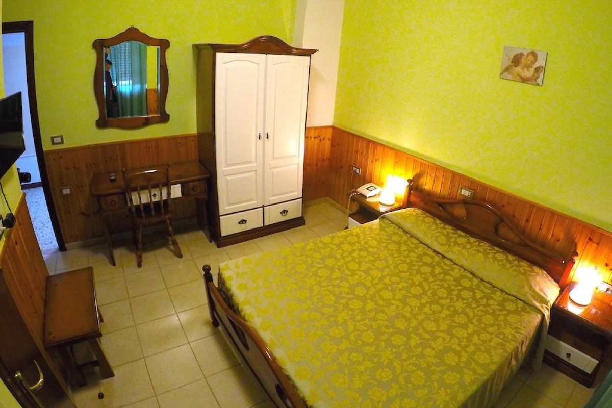 Tourist Hotel