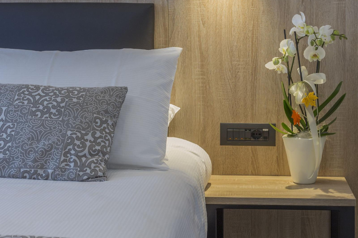 Tourist Hotel