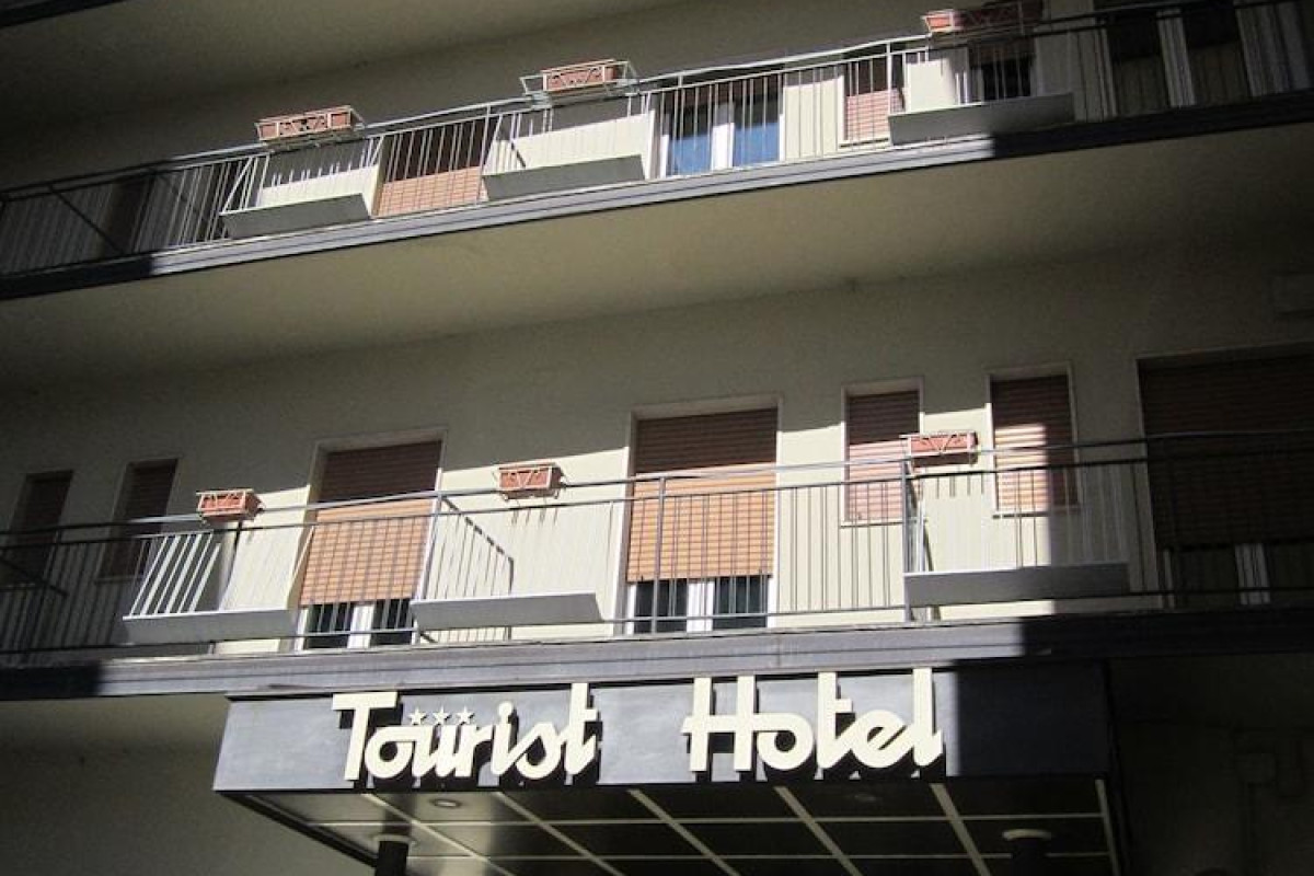 Tourist Hotel