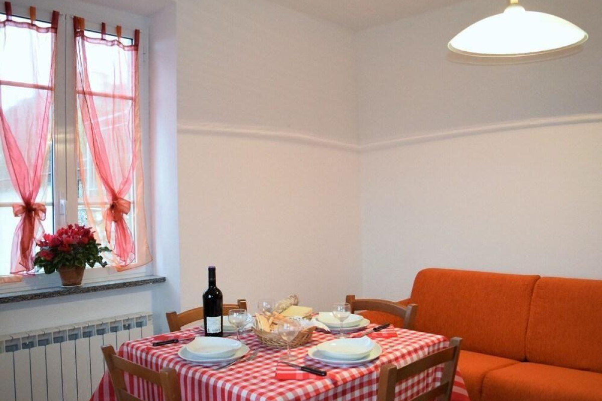 Traditional Holiday Home in Moneglia With Private Terrace