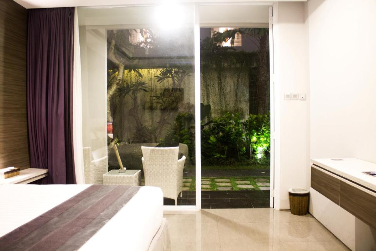 Transera Kamini Legian