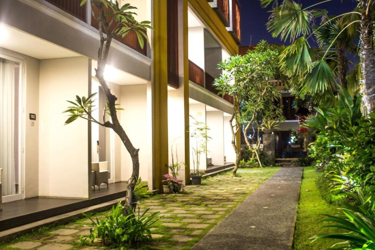 Transera Kamini Legian