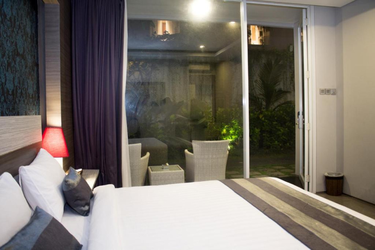 Transera Kamini Legian